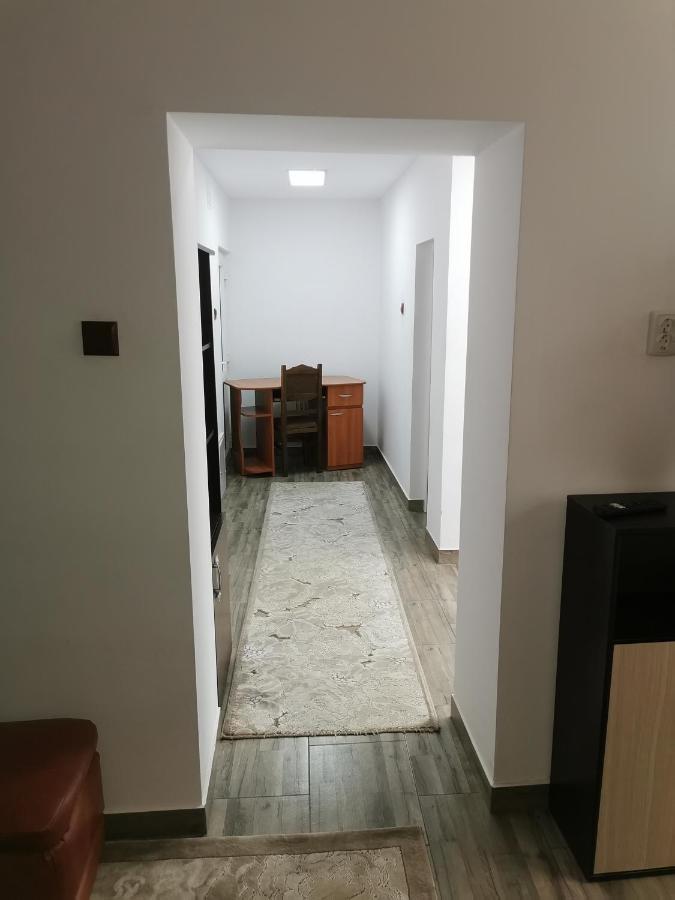 Vila Elly Piatra Neamt Luaran gambar